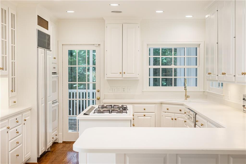 23 Wakefield Drive NE