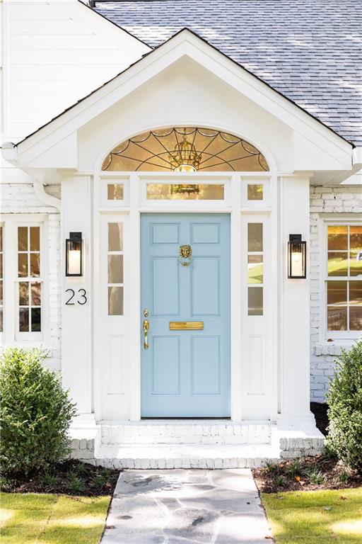 23 Wakefield Drive NE