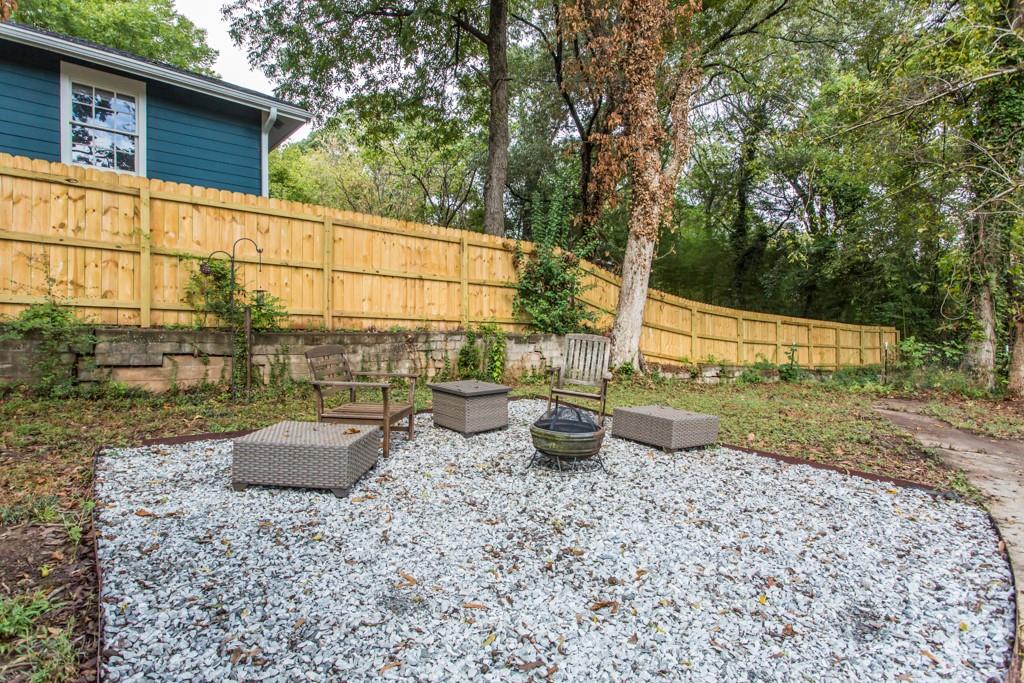 352 Elvira Street SE