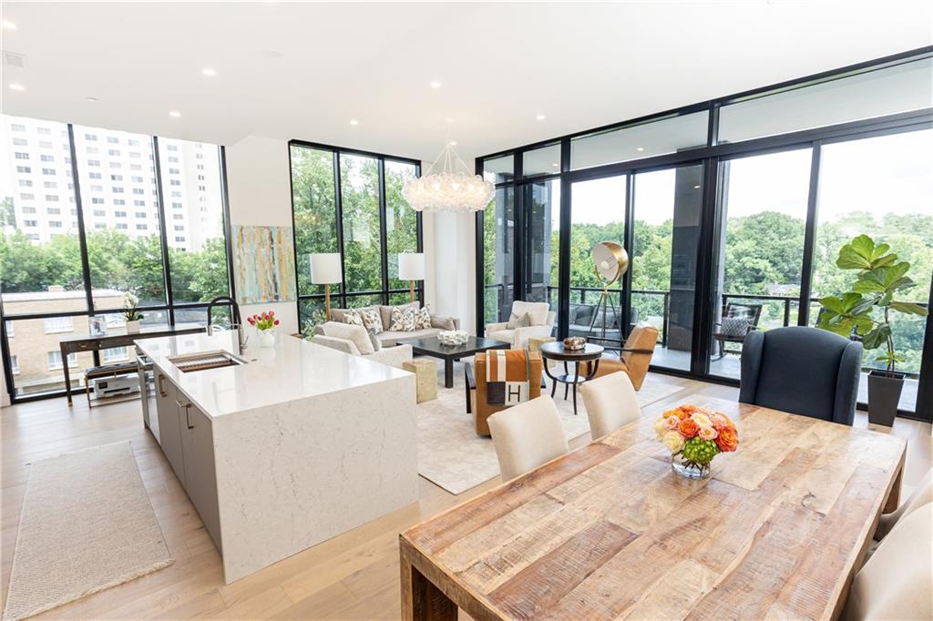 2425 Peachtree Road NE Unit 404