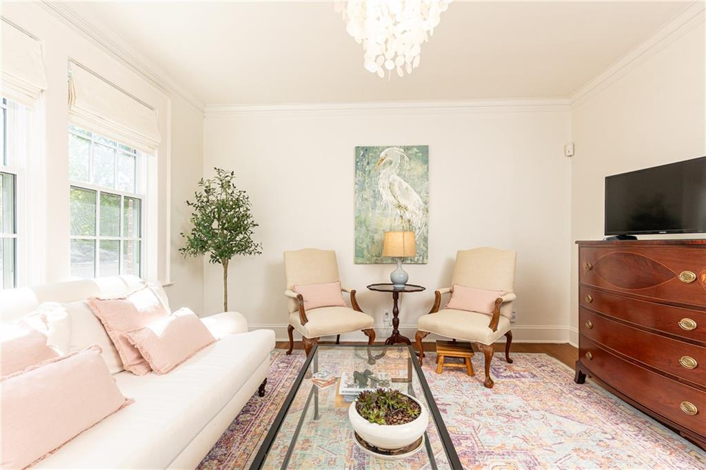 824 Greenwood Avenue NE Unit 9