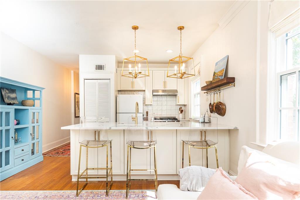 824 Greenwood Avenue NE Unit 9