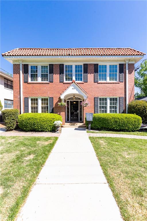 824 Greenwood Avenue NE Unit 9