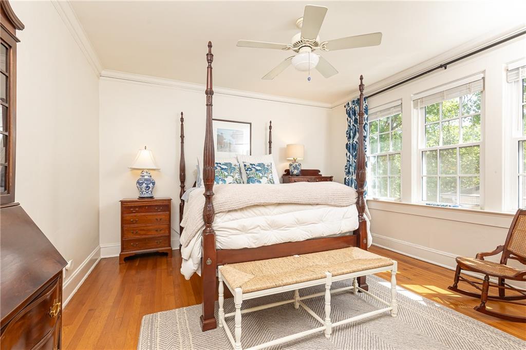 824 Greenwood Avenue NE Unit 9