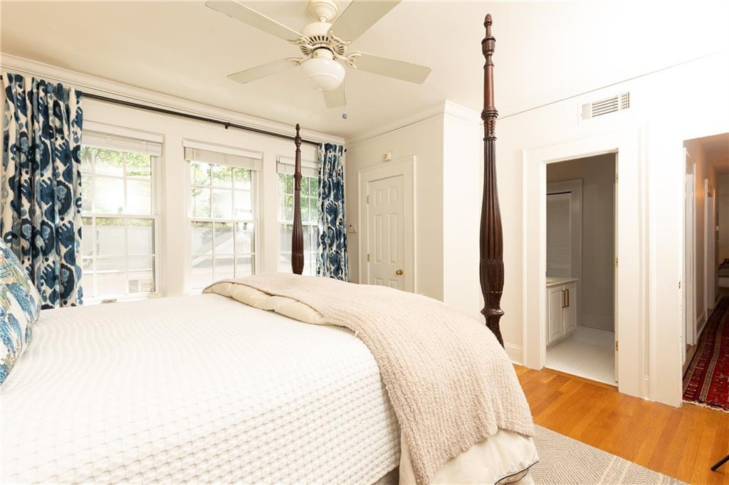 824 Greenwood Avenue NE Unit 9