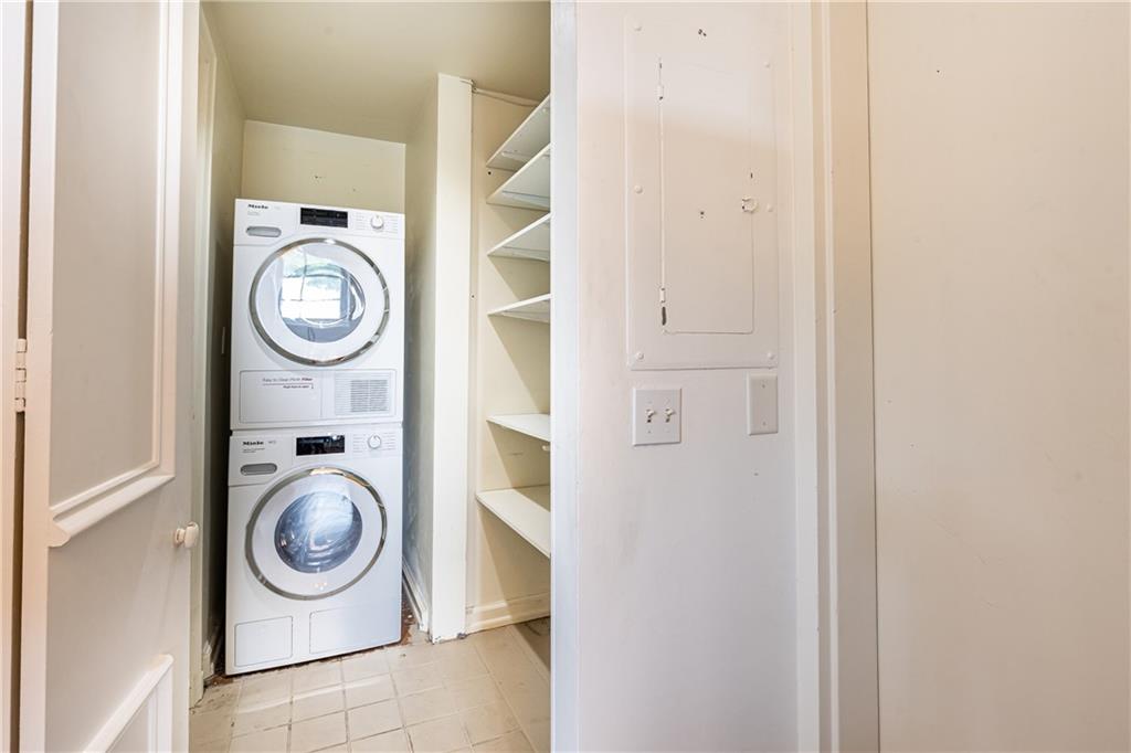 1327 Peachtree Street NE Unit 303