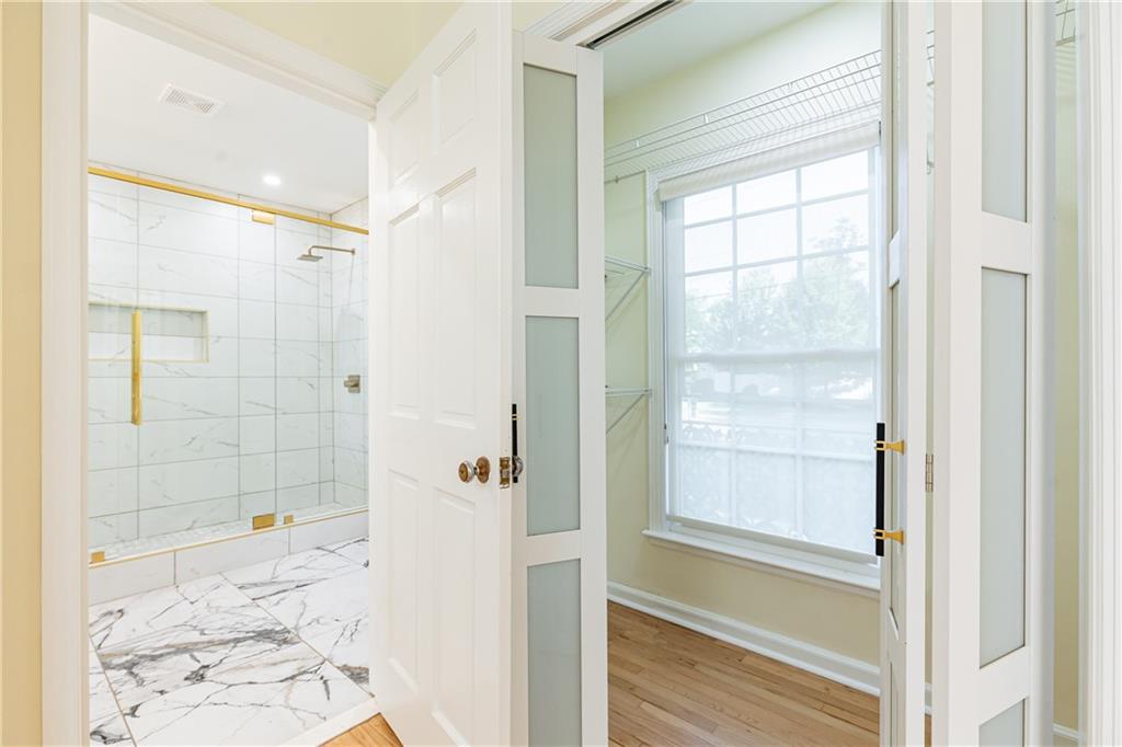 200 W Paces Ferry Road NW