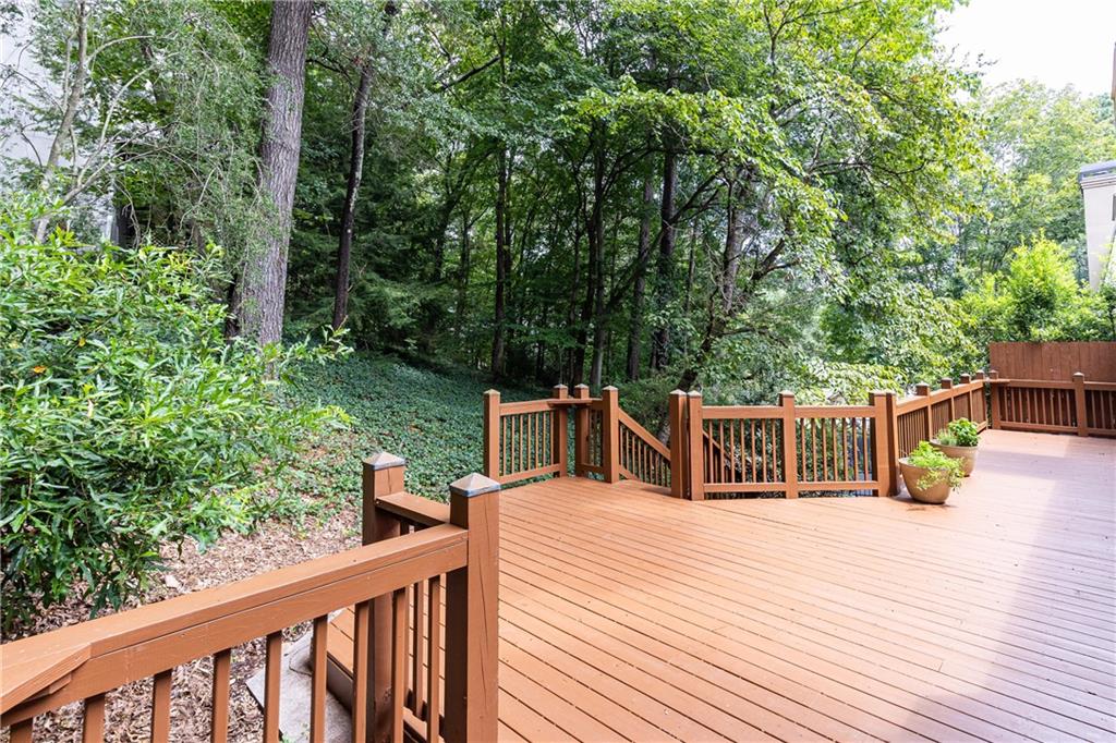 2872 Bainbridge Way SE