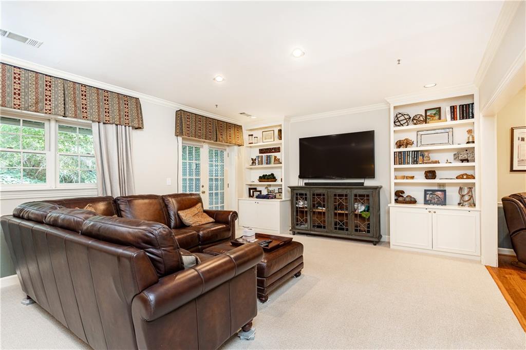 2872 Bainbridge Way SE