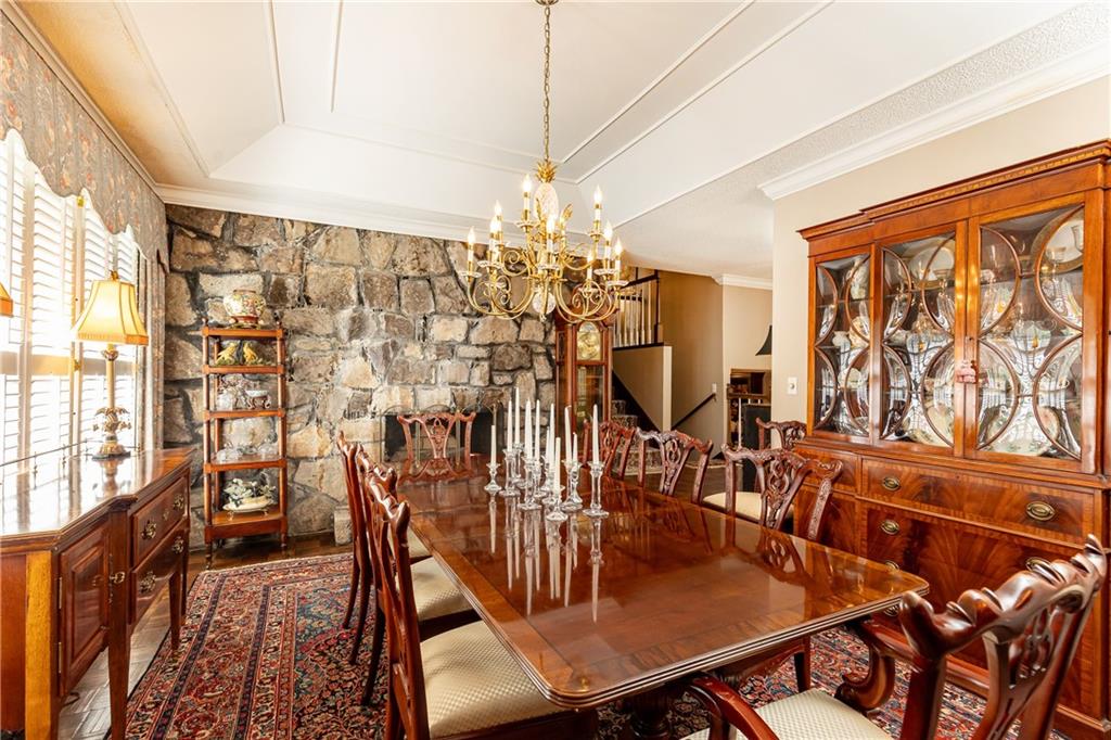 3099 Farmington Drive SE