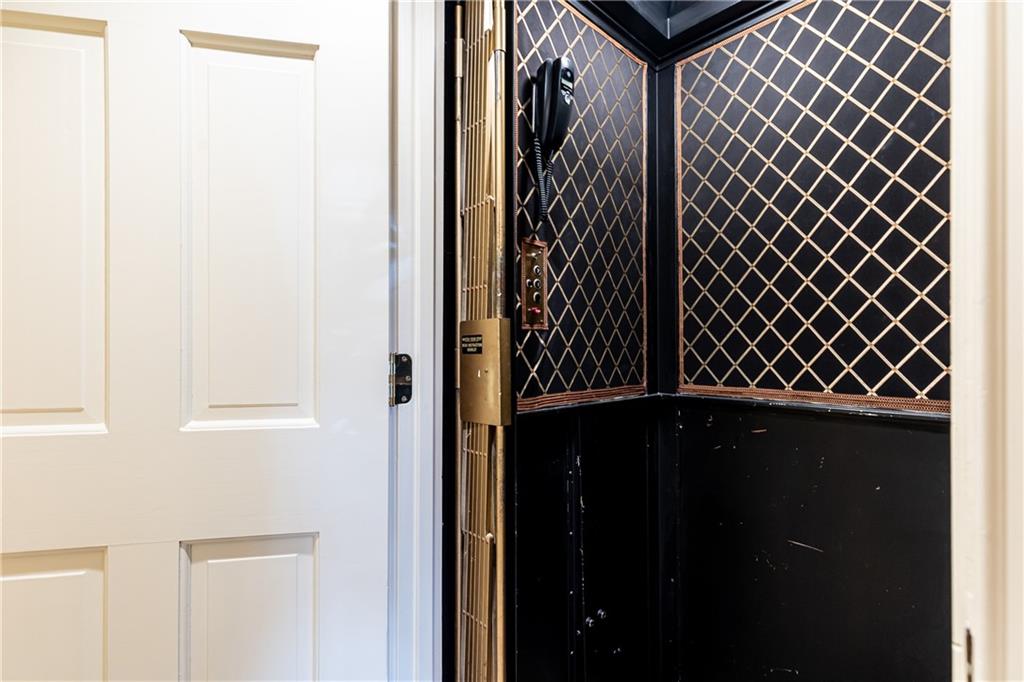 16 Muscogee Avenue NW