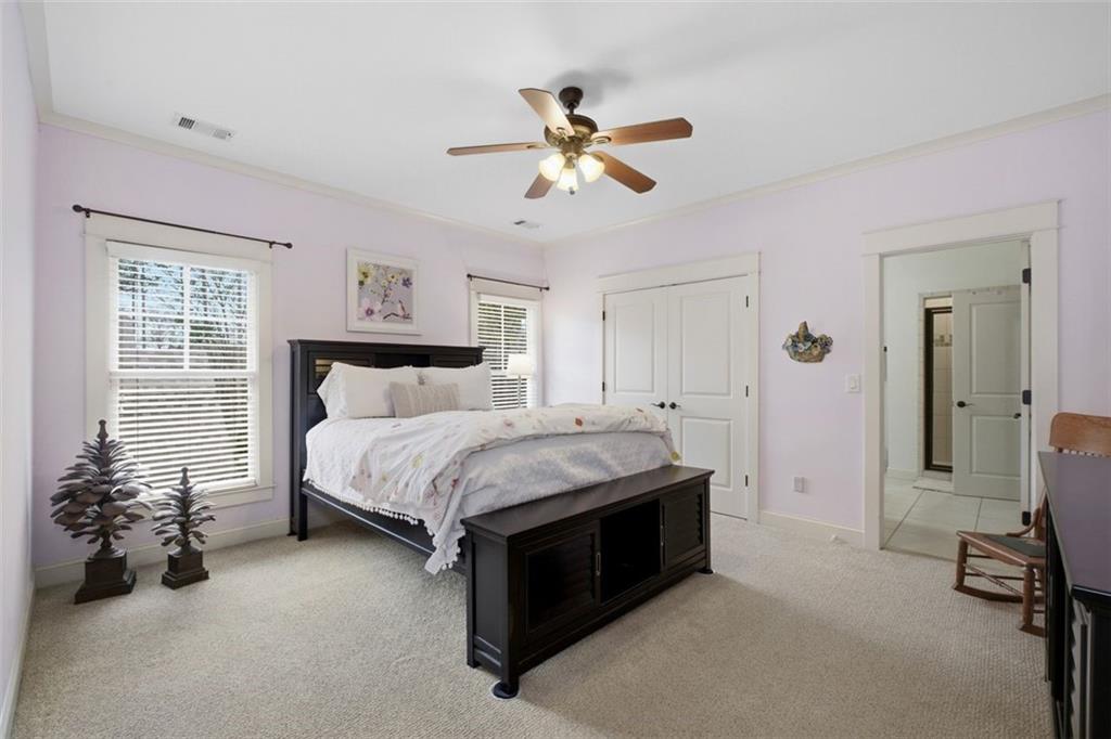 1613 Walker Street SE