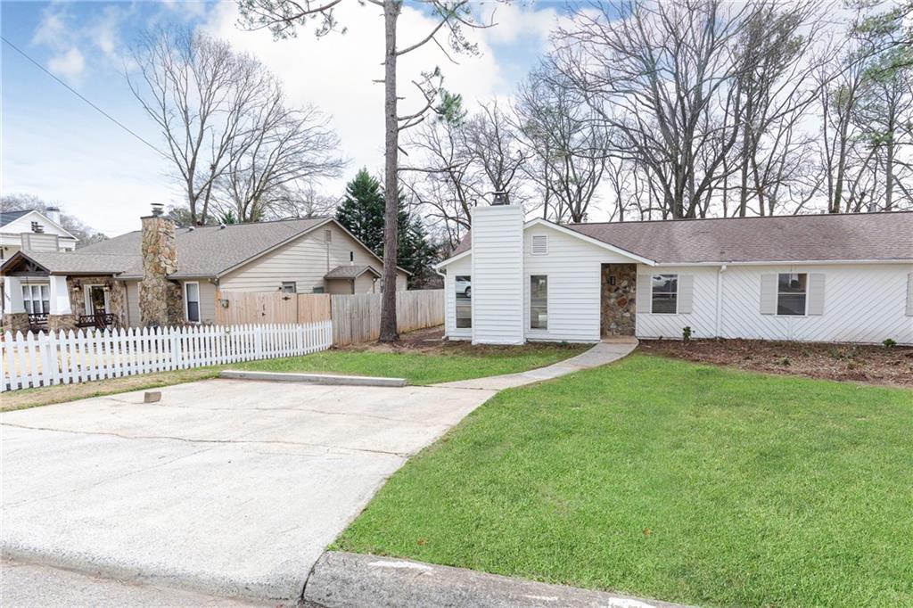 1601 Walker Street SE Unit A