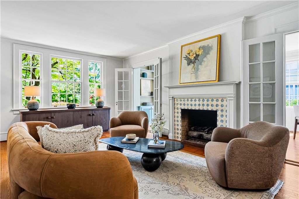 9 Palisades Road NE
