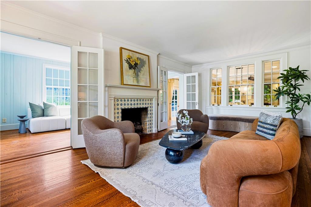9 Palisades Road NE