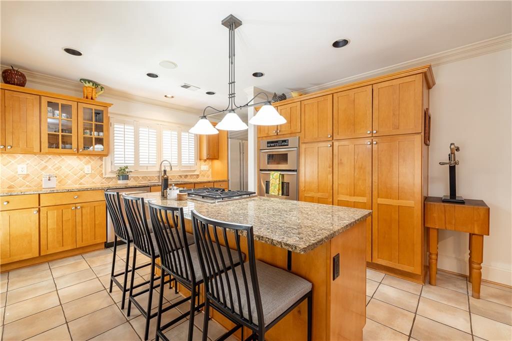 651 E Paces Ferry Road NE