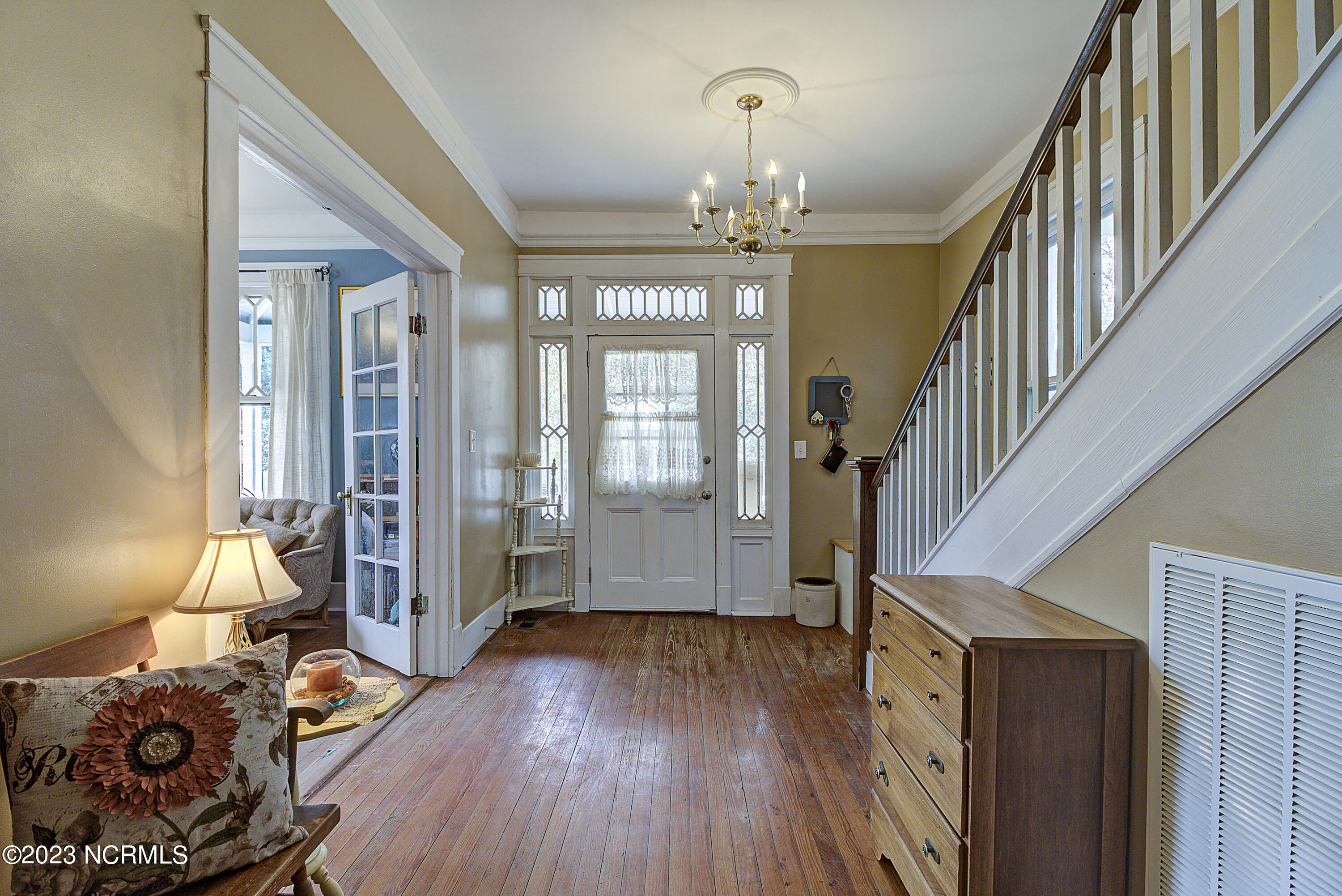 519 S 4th Street