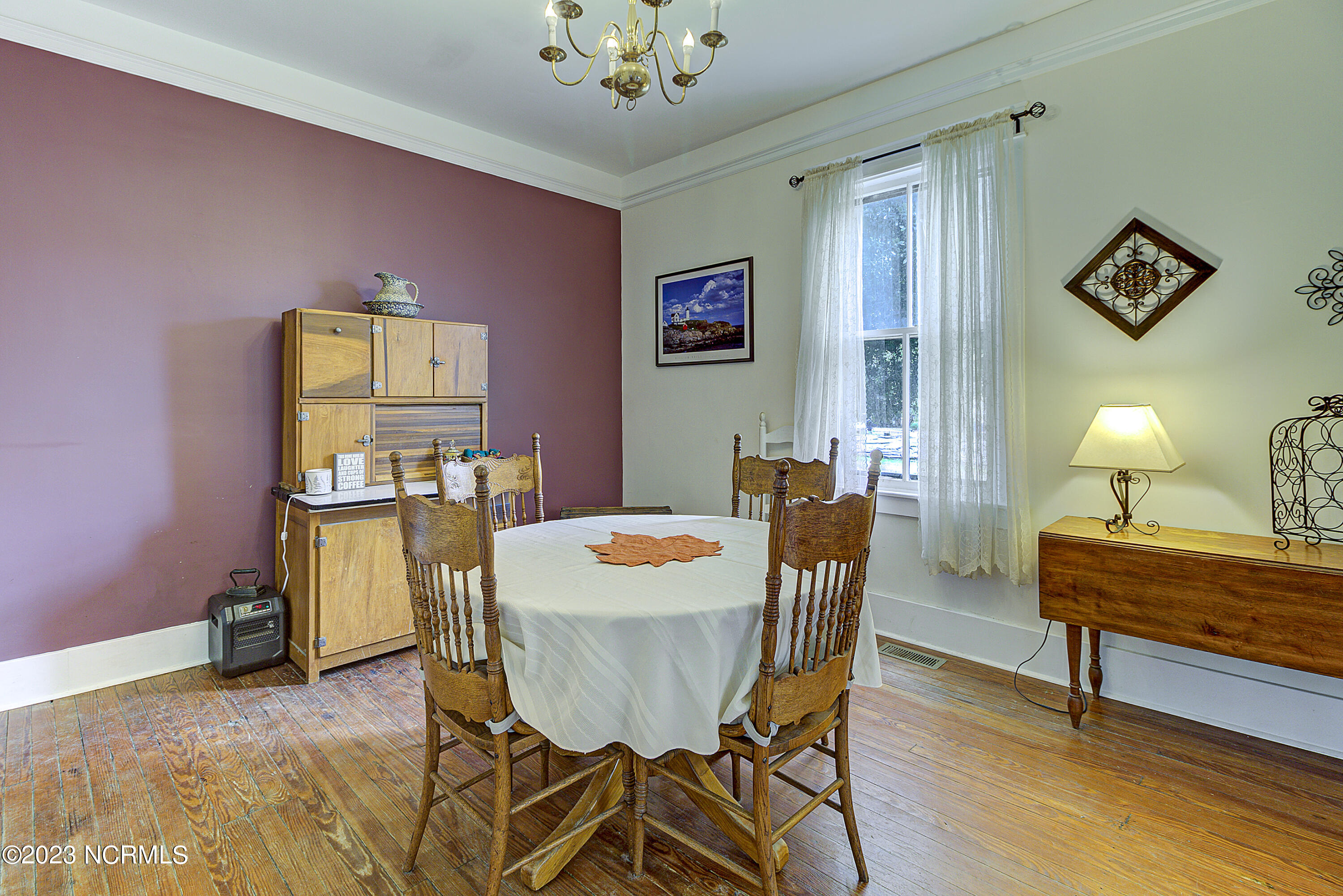 519 S 4th Street