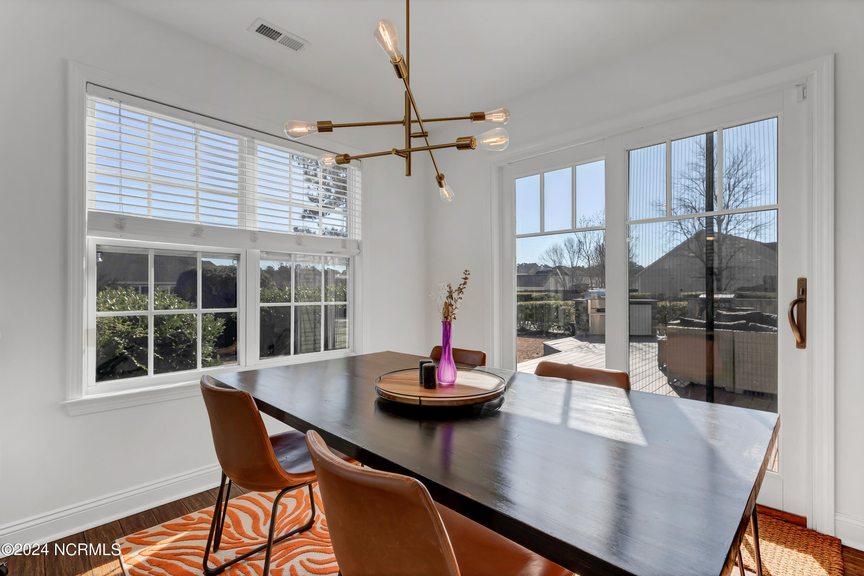 143 Woodford Road NE