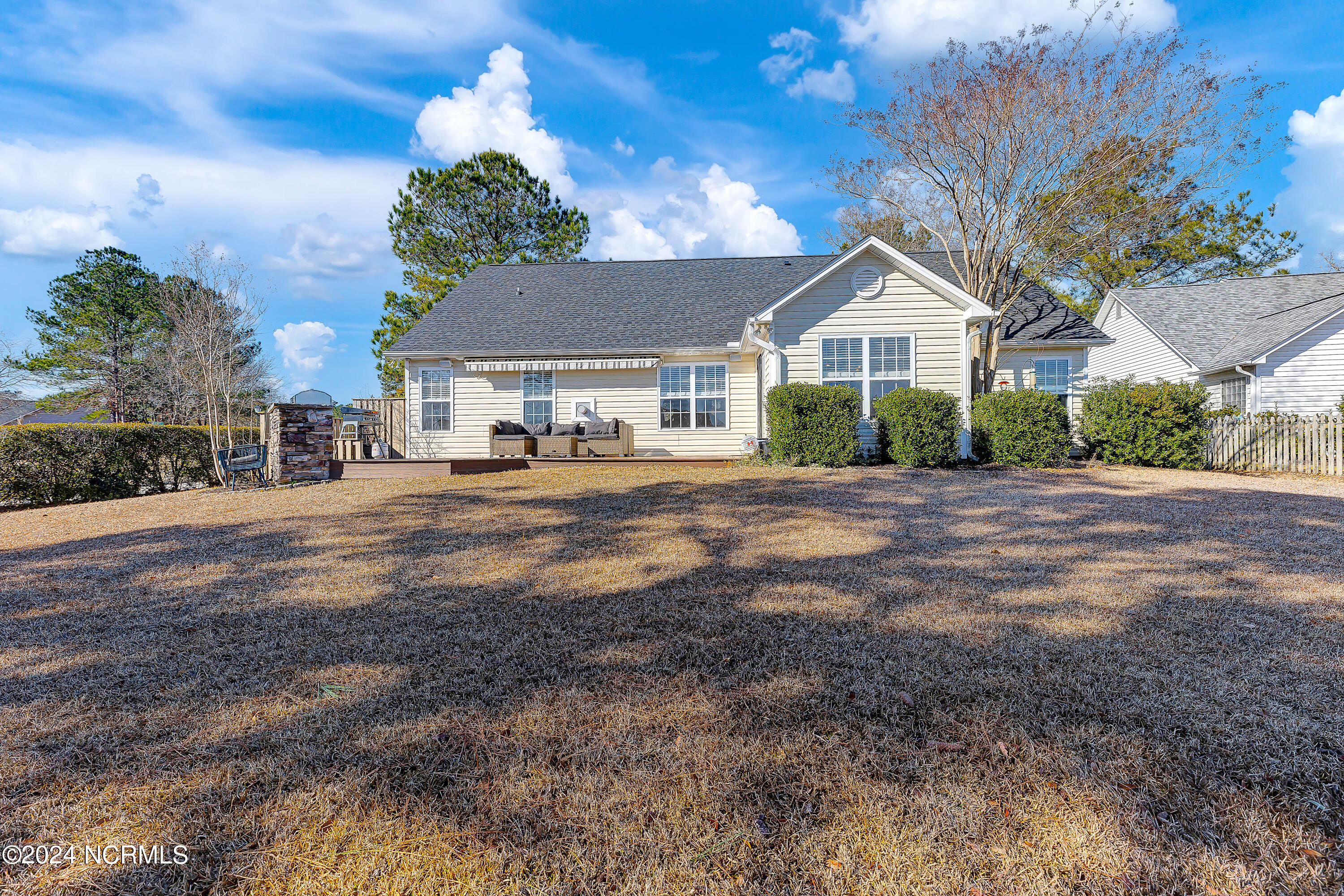 143 Woodford Road NE