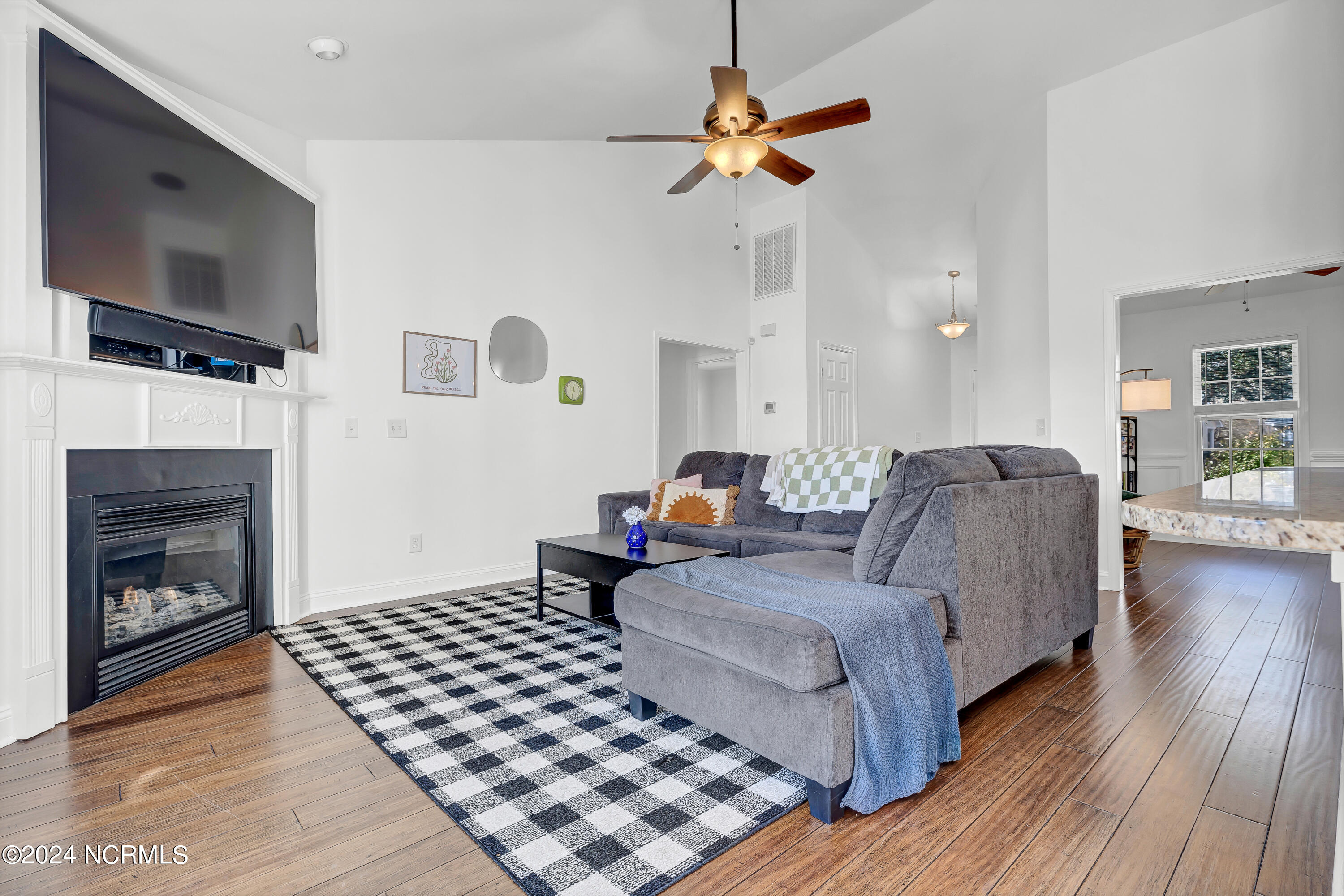 143 Woodford Road NE