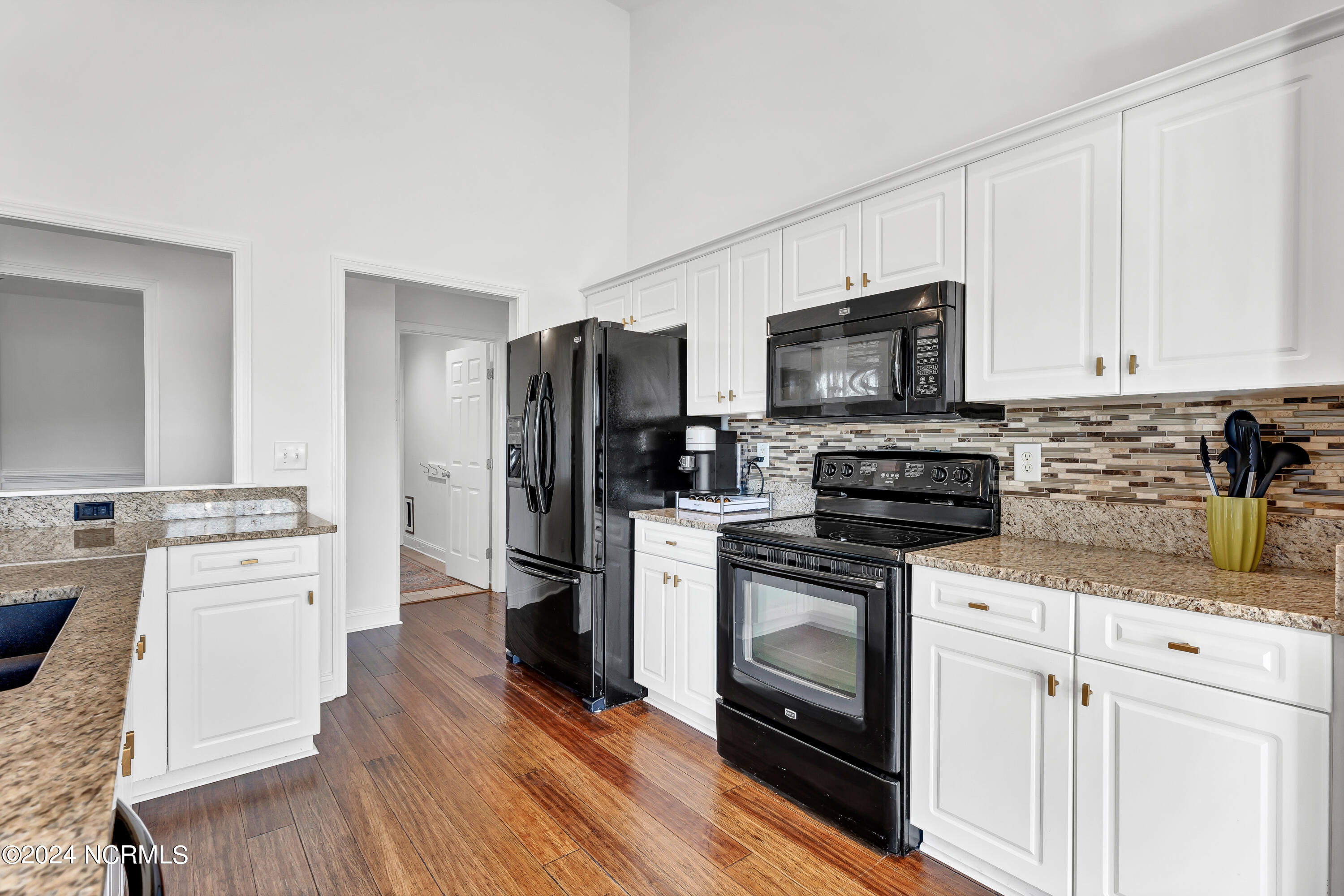 143 Woodford Road NE