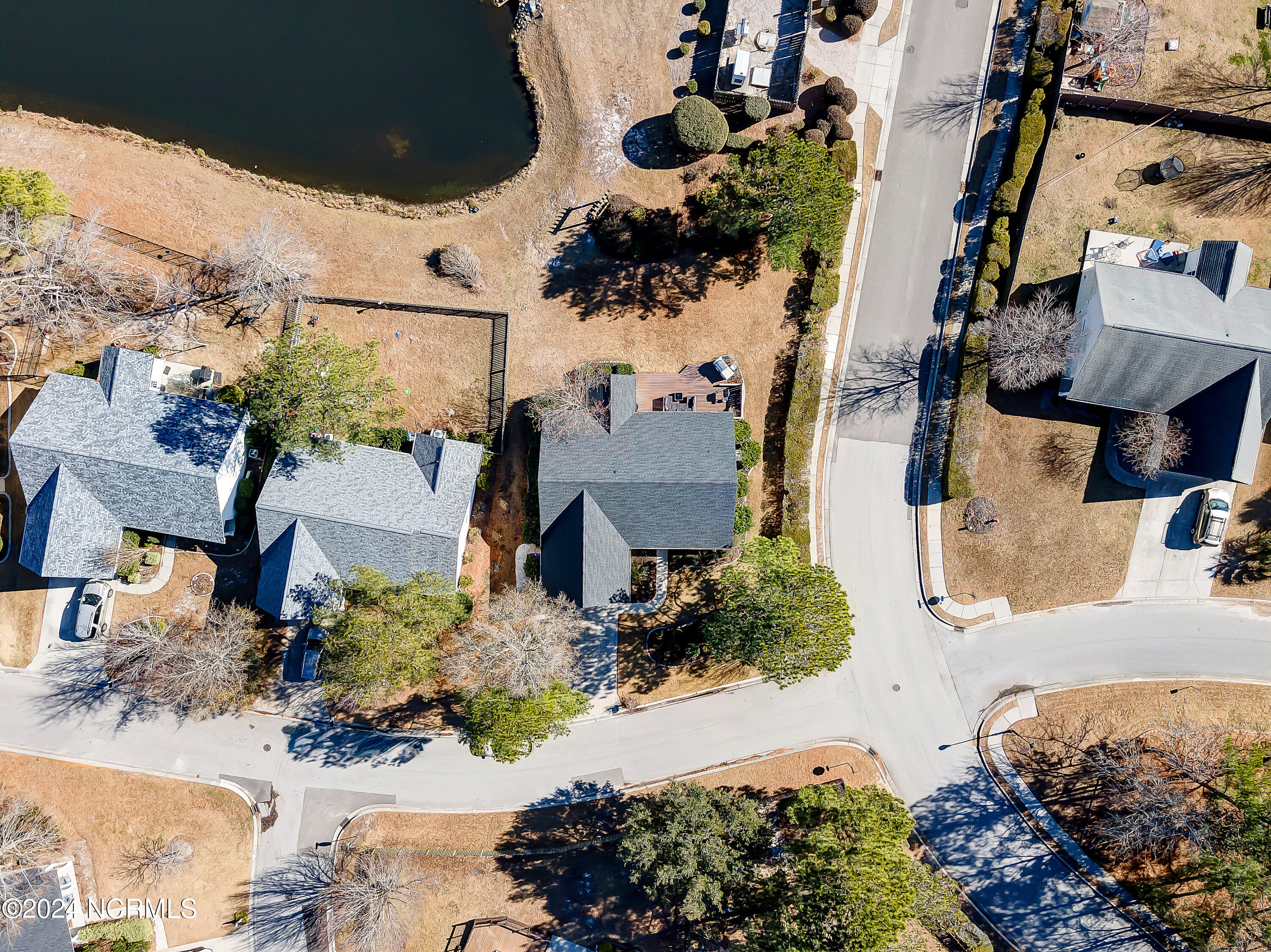 143 Woodford Road NE