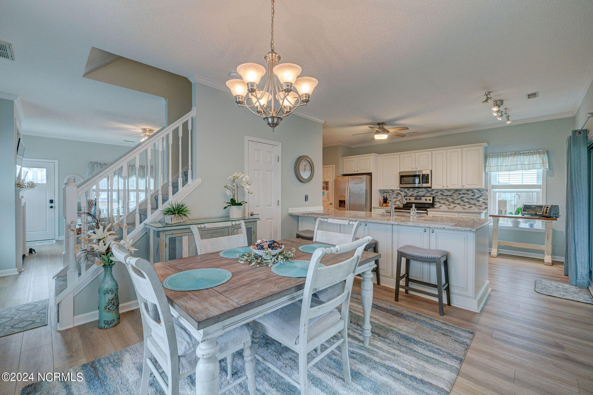 8605 Orchard Loop Road