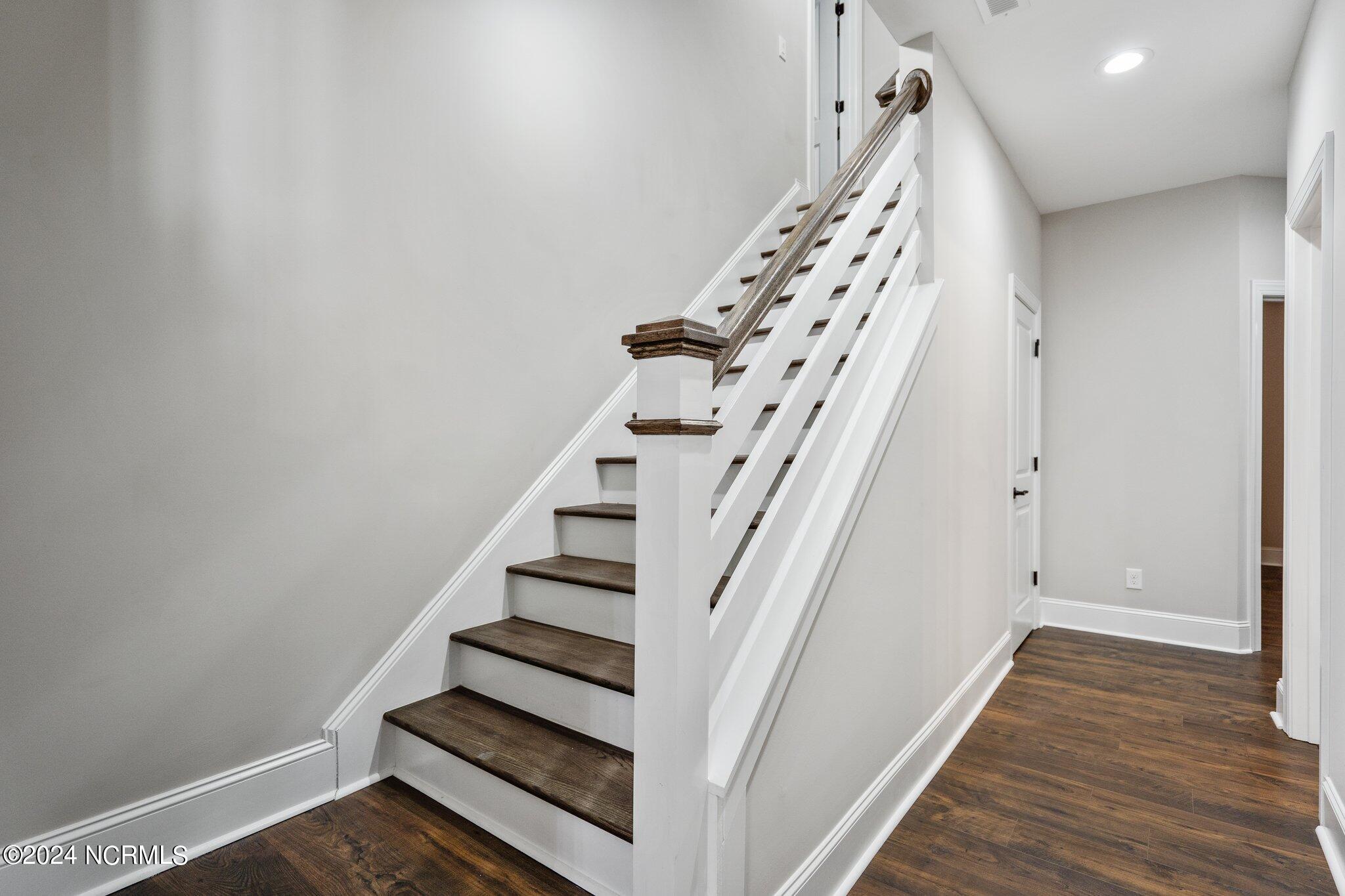 316 Halo Court