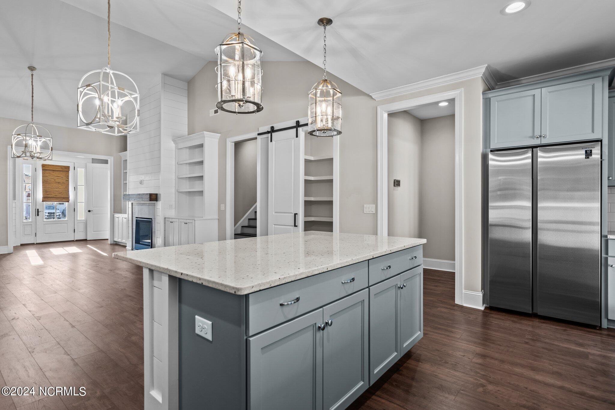 316 Halo Court