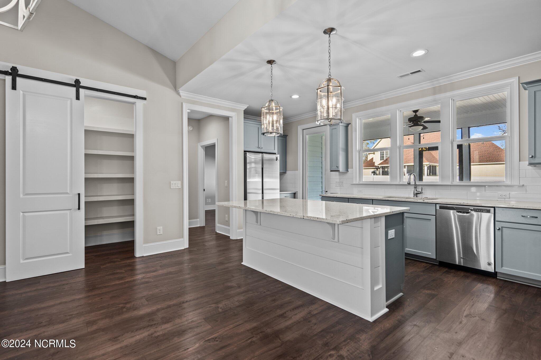 316 Halo Court