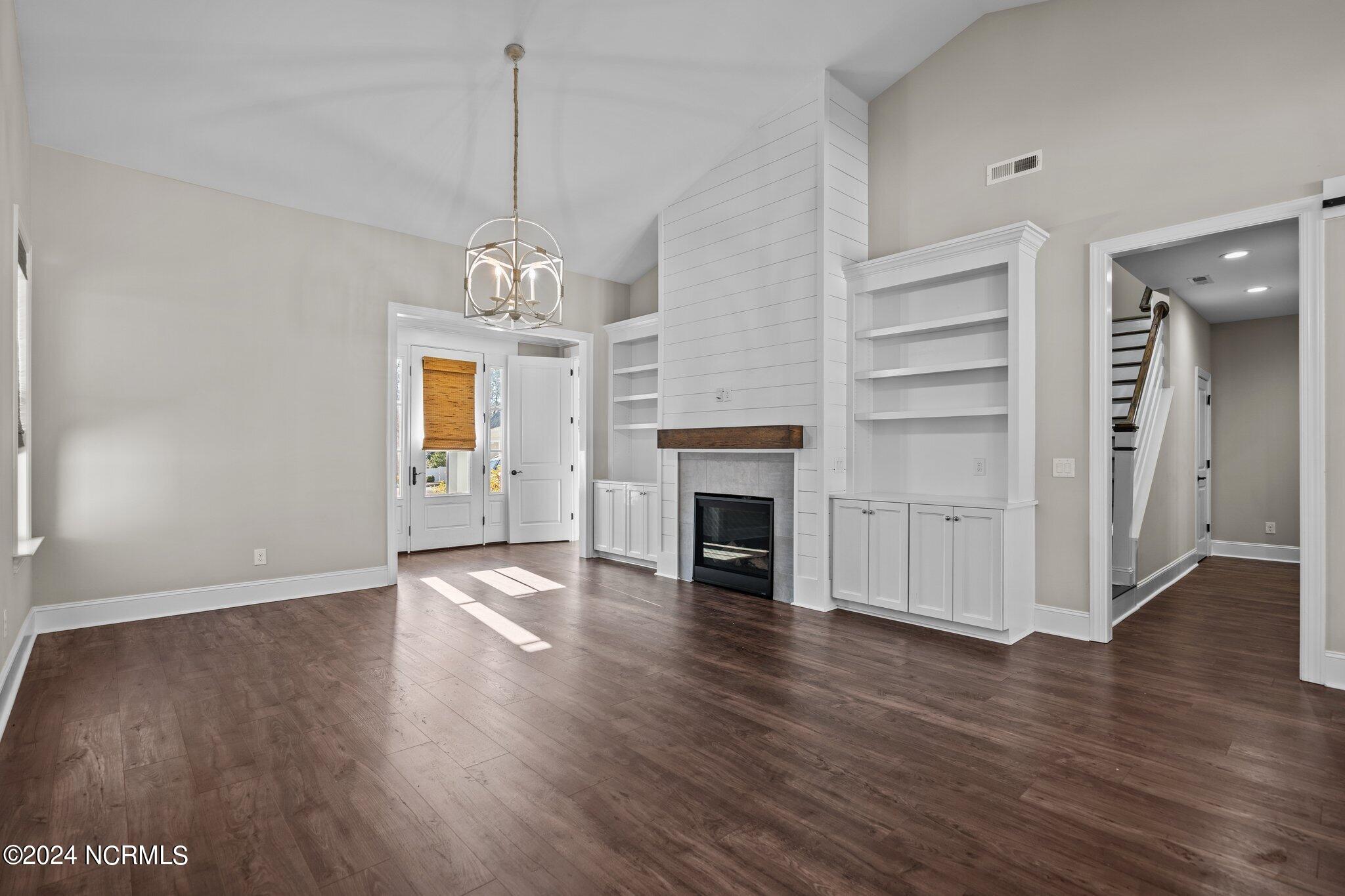 316 Halo Court