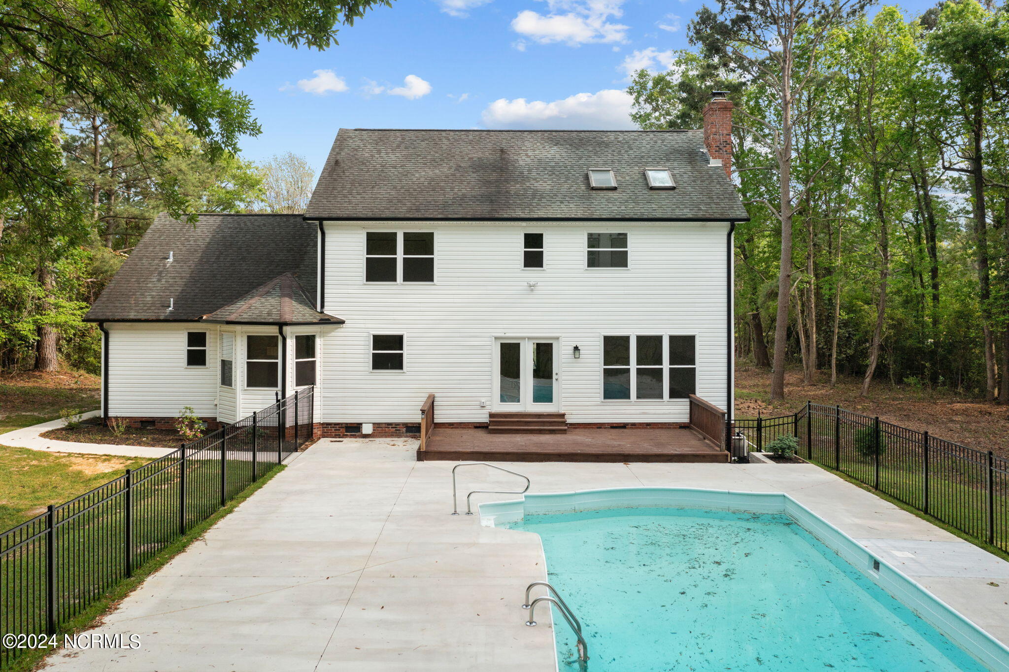 110 Spring Creek Lane