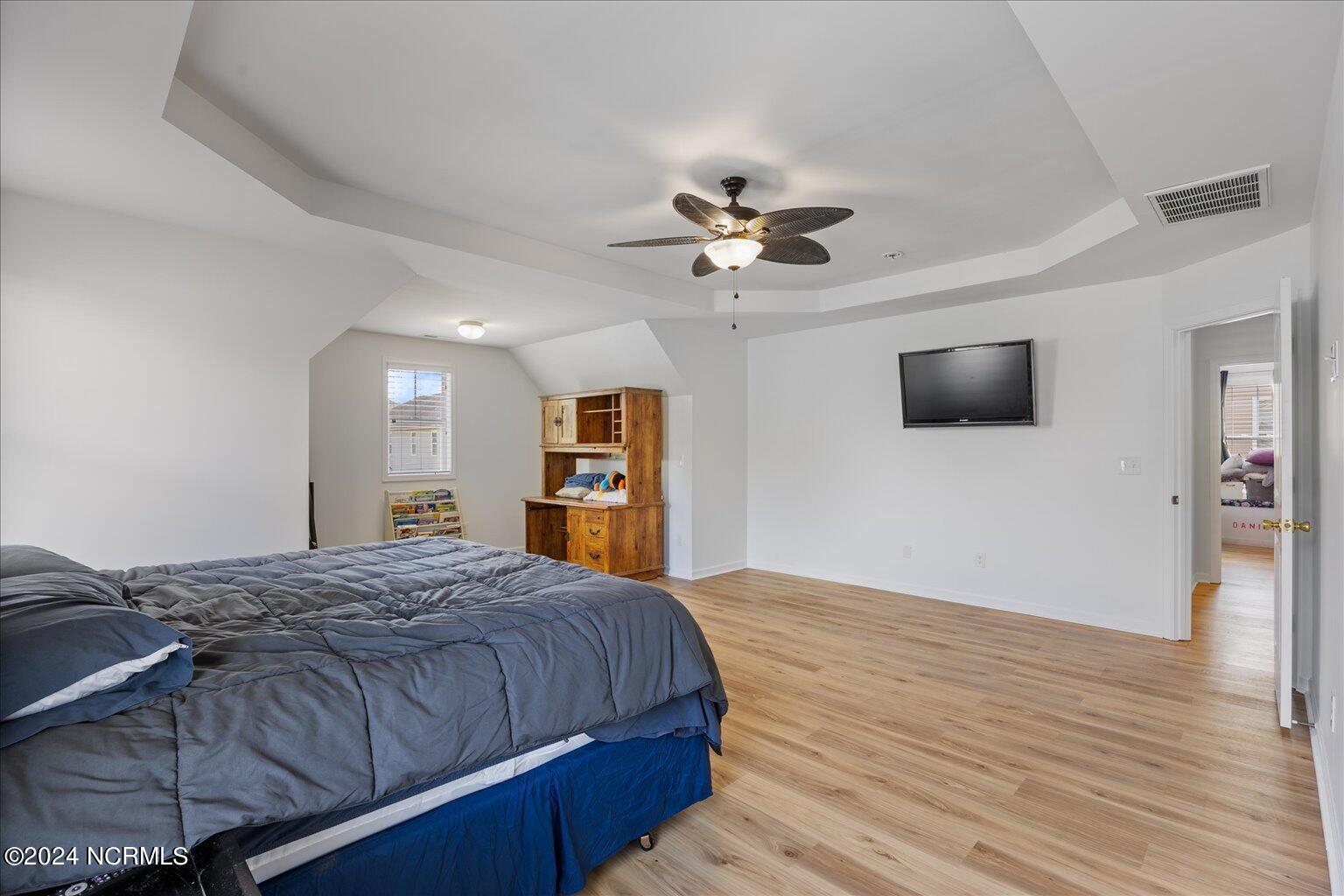 594 Heartwood Drive