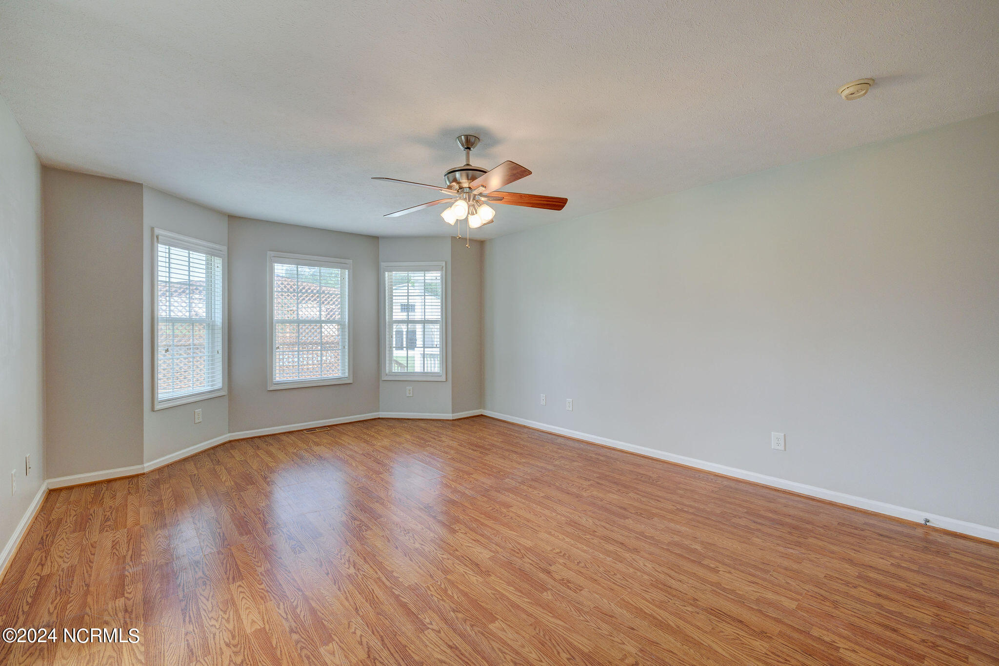 1385 White Oak River Road