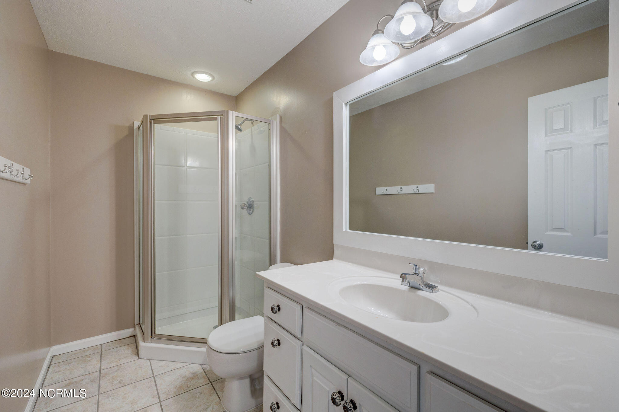 1385 White Oak River Road