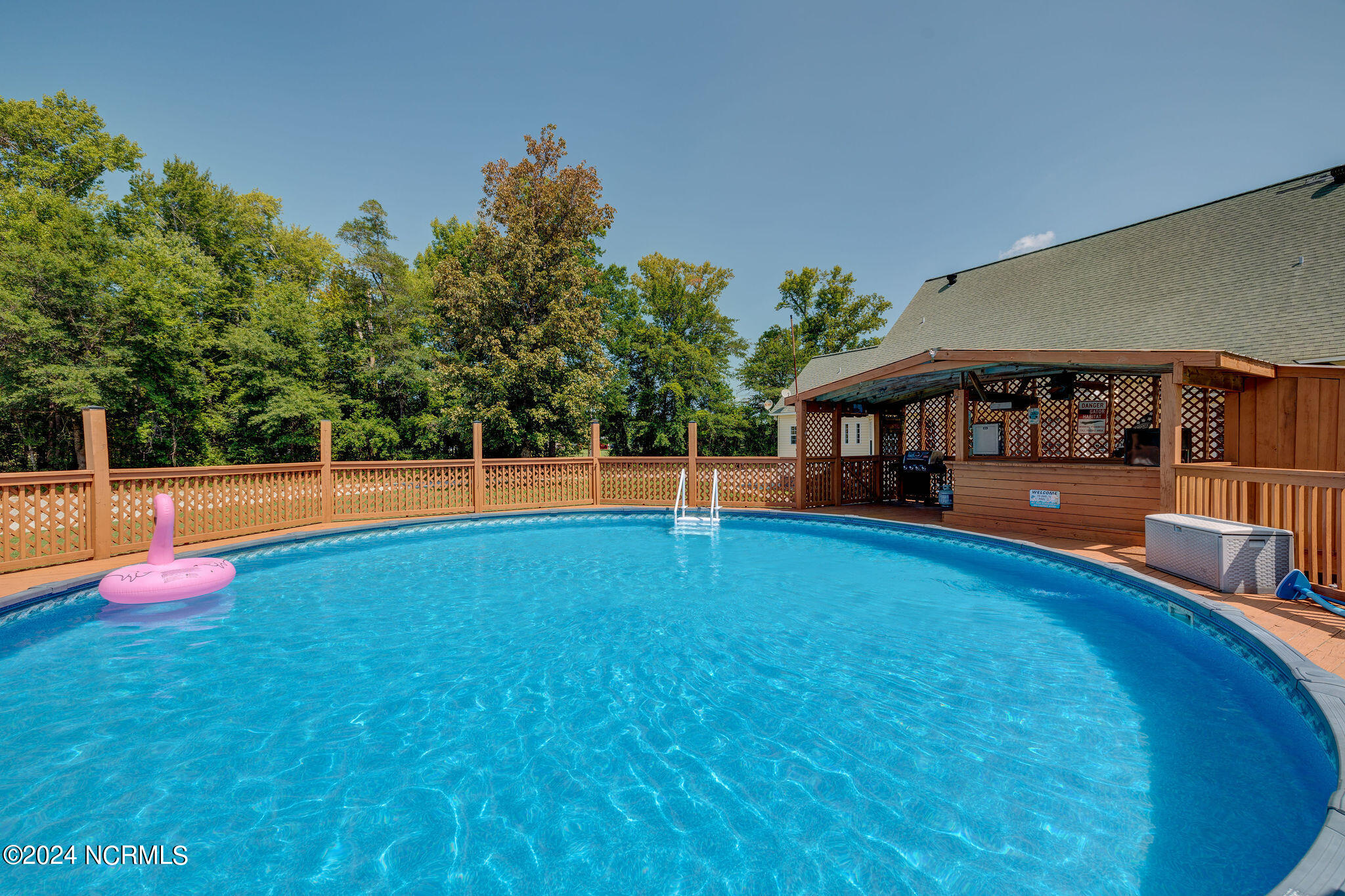 1385 White Oak River Road