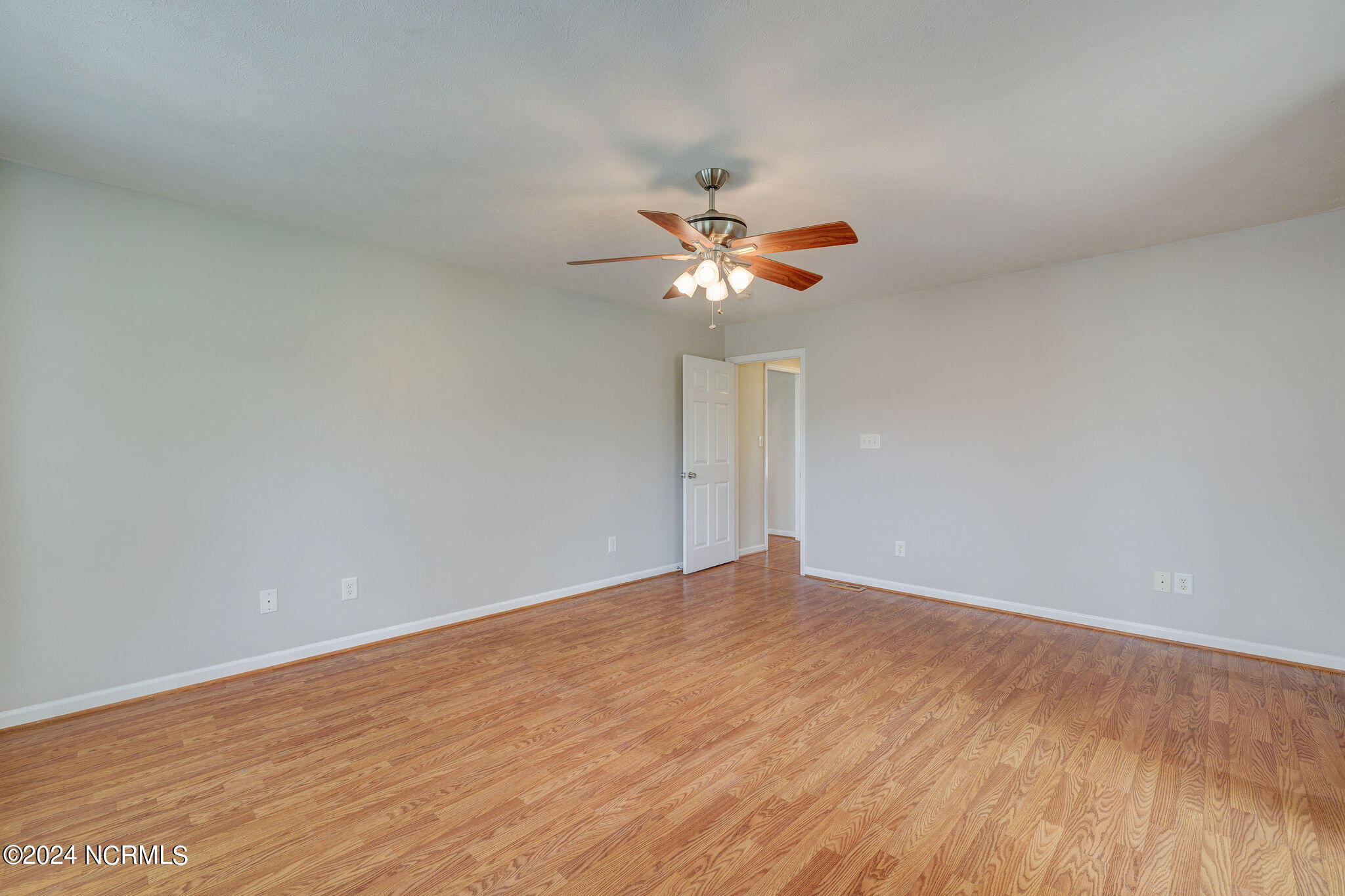 1385 White Oak River Road