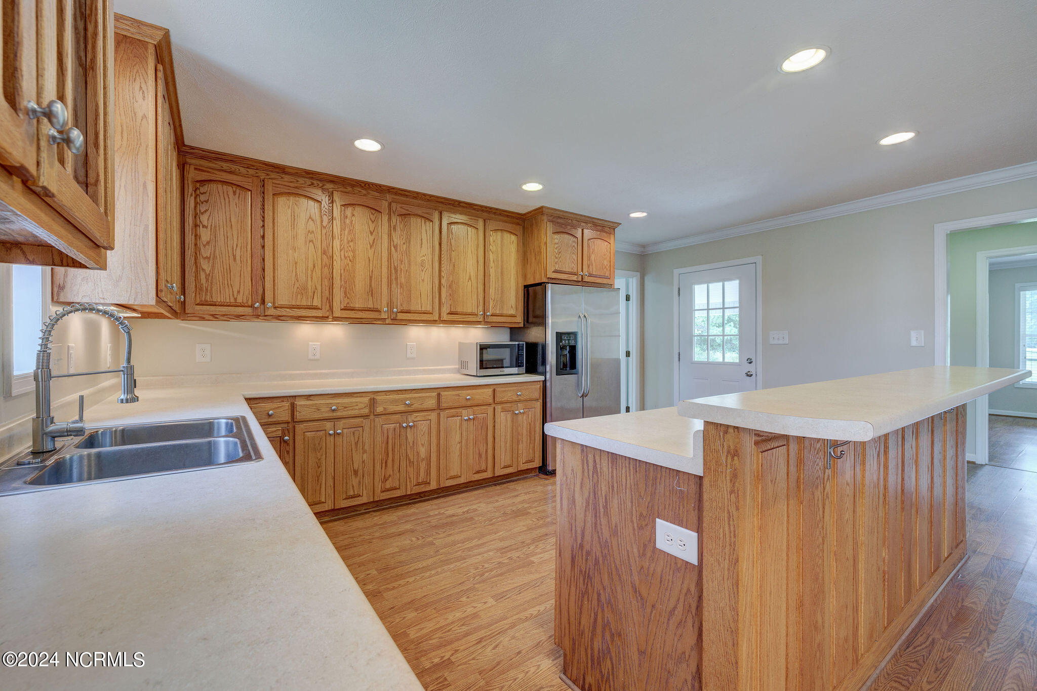 1385 White Oak River Road