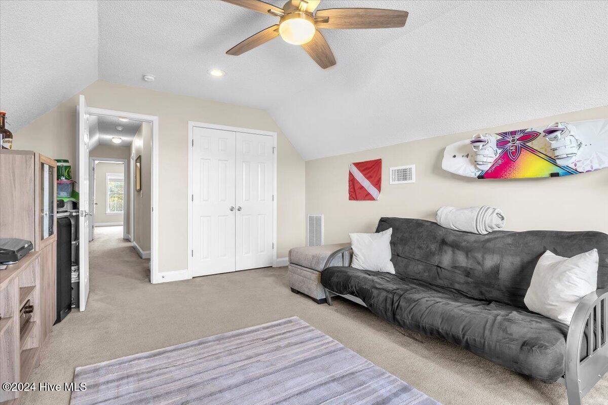 6430 Lenoir Drive