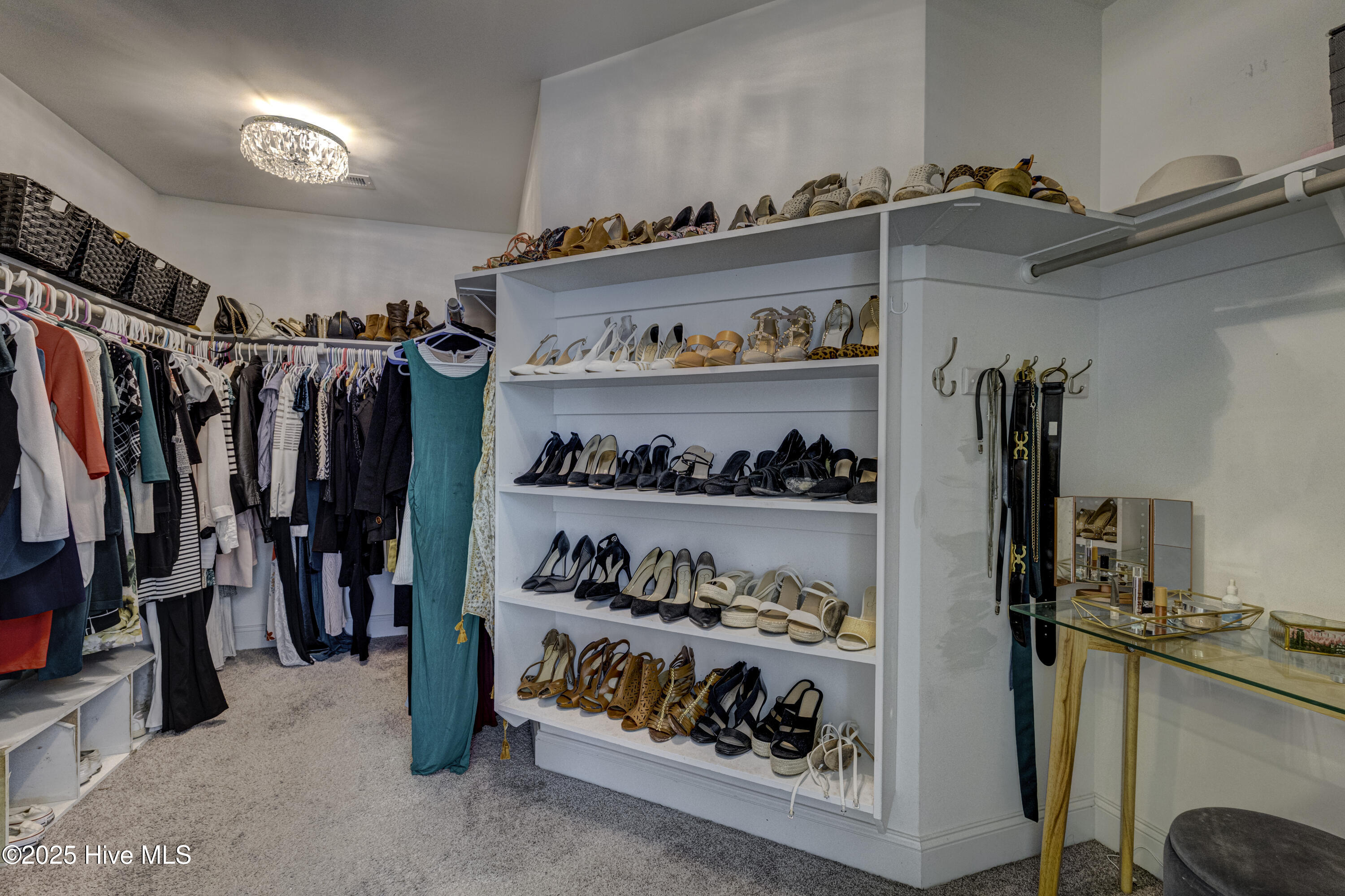 1340 Eastbourne Drive