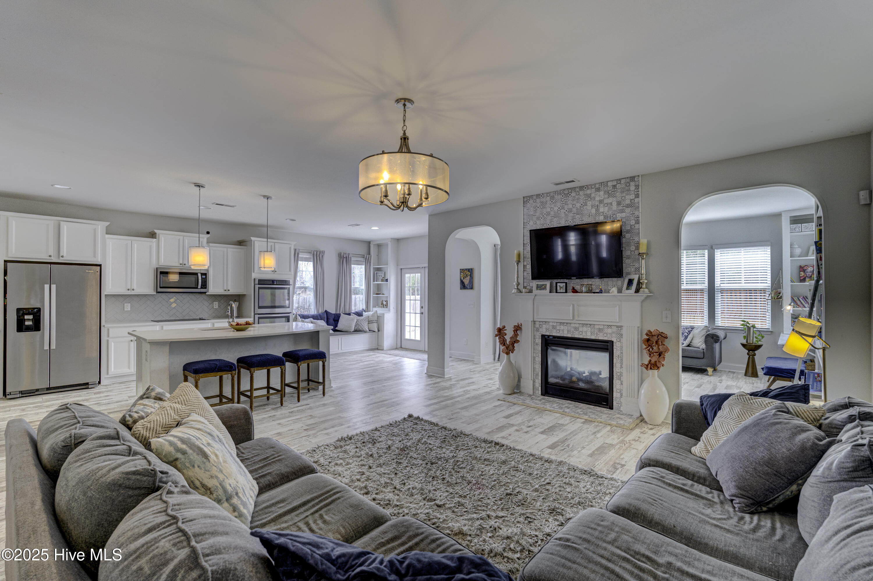 1340 Eastbourne Drive