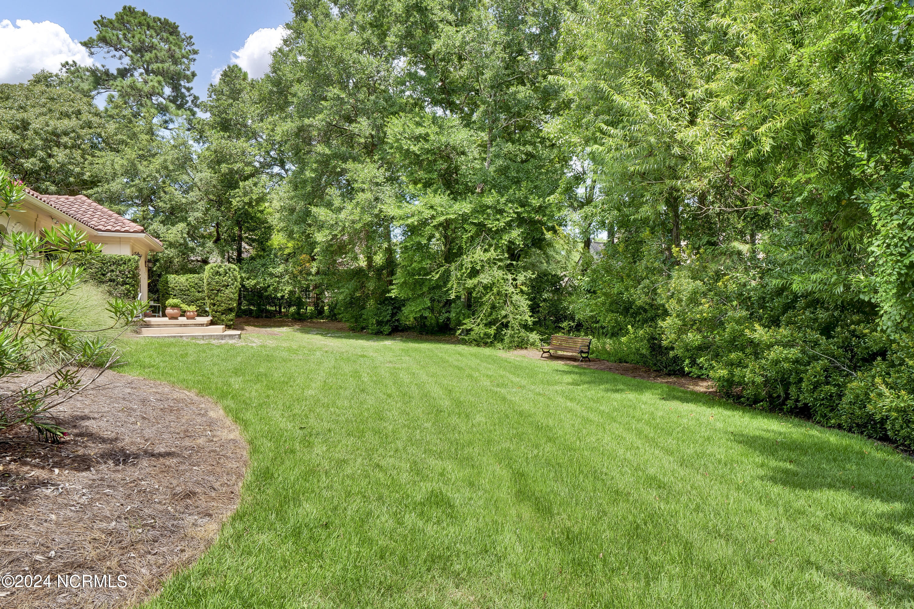 833 Gull Point Road