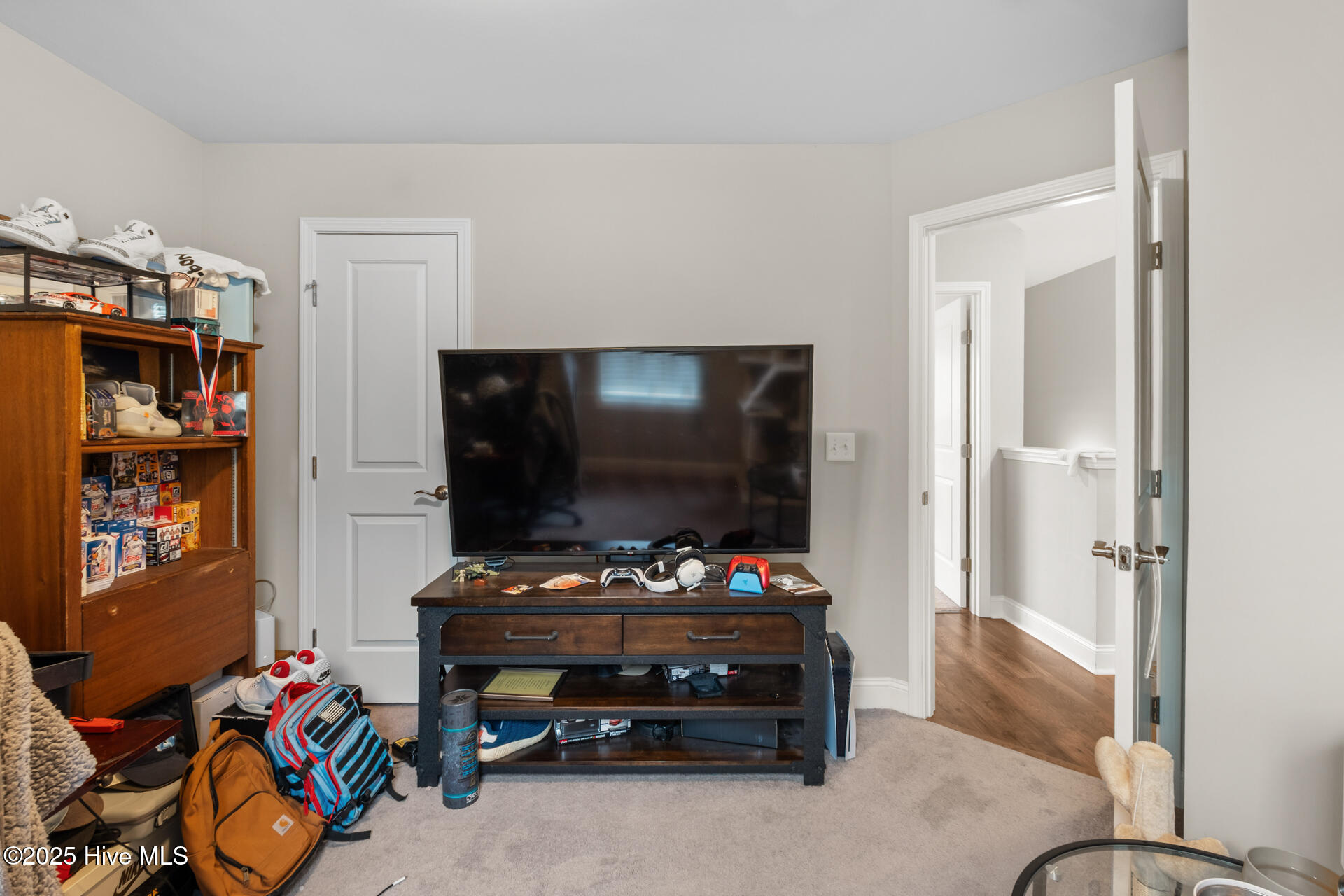 2028 Blue Bonnet Circle