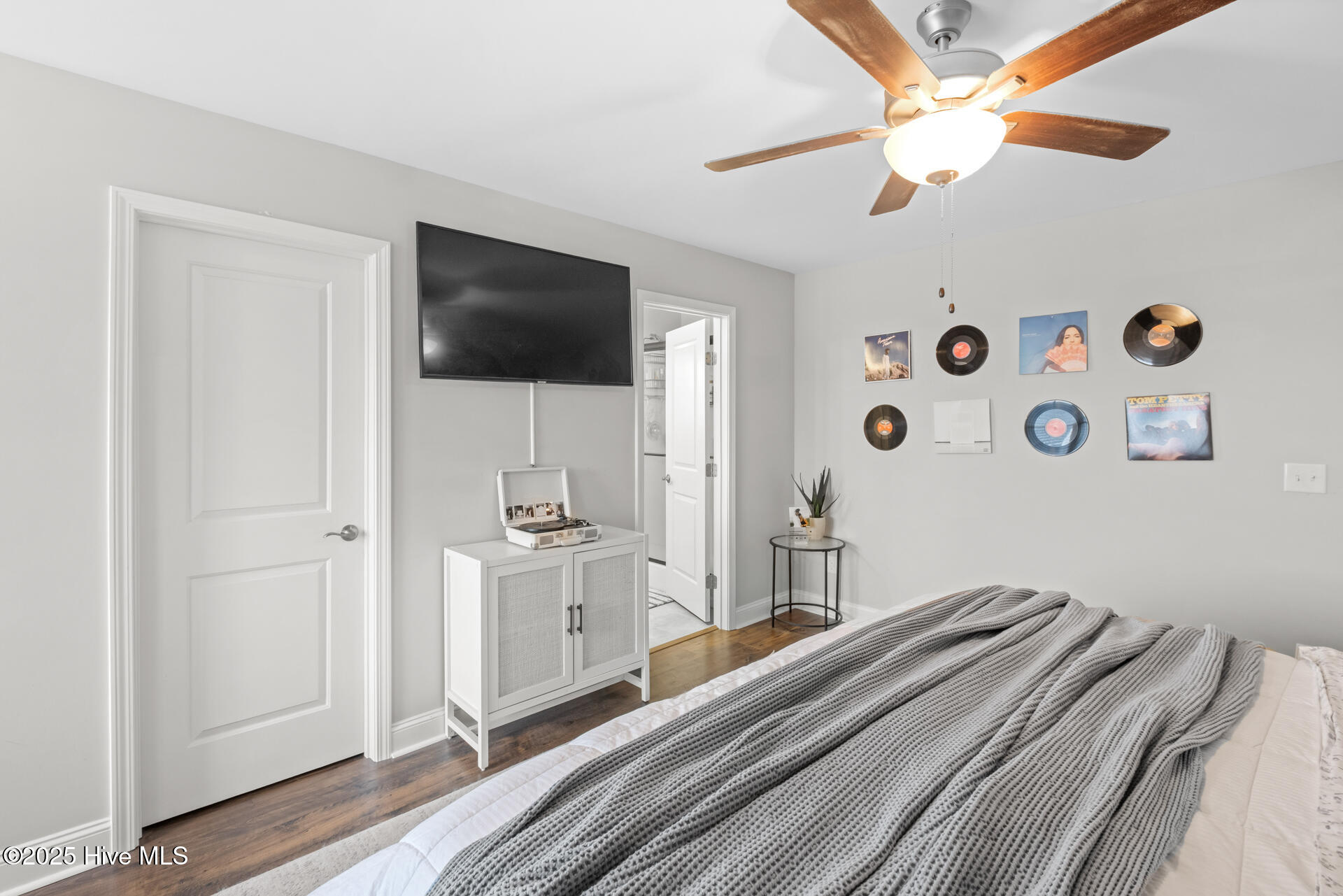 2028 Blue Bonnet Circle