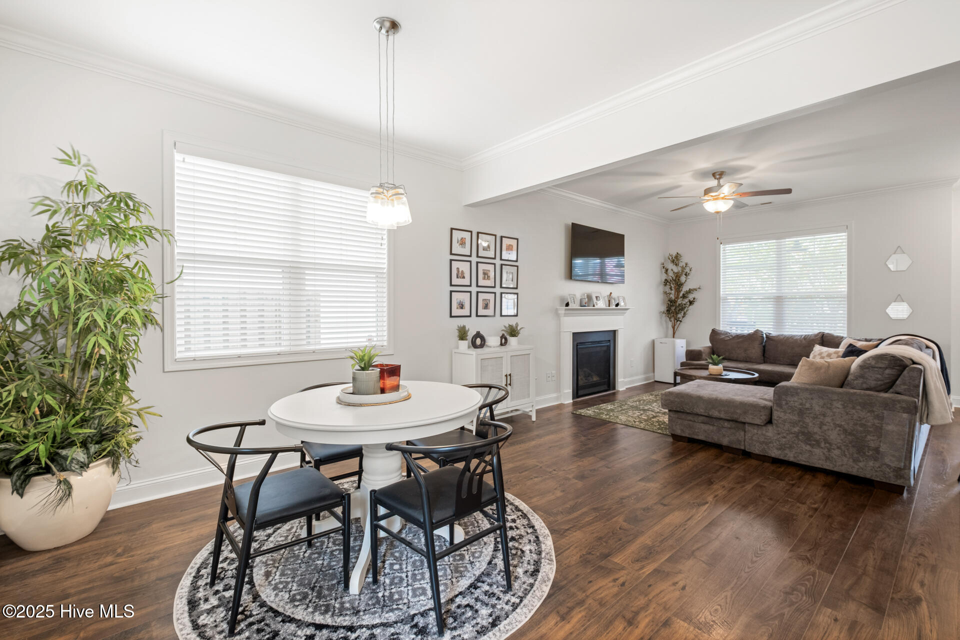 2028 Blue Bonnet Circle