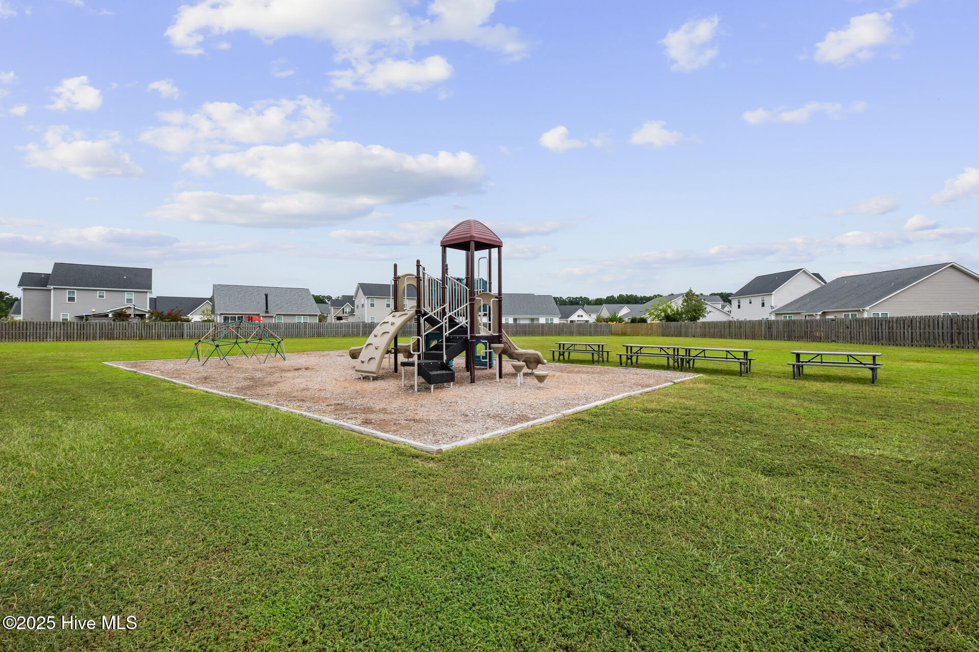 2028 Blue Bonnet Circle