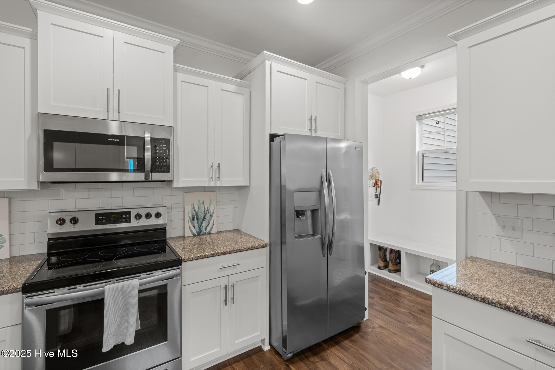 2028 Blue Bonnet Circle