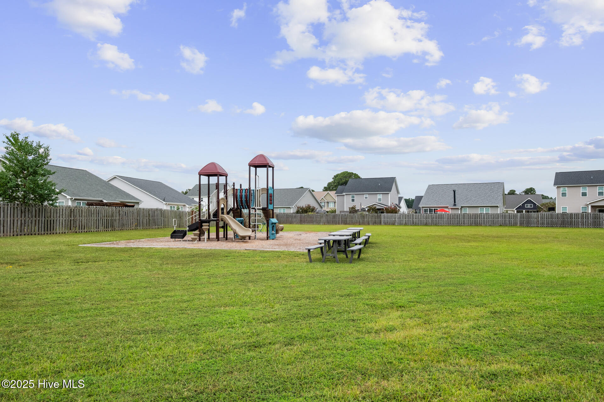 2028 Blue Bonnet Circle
