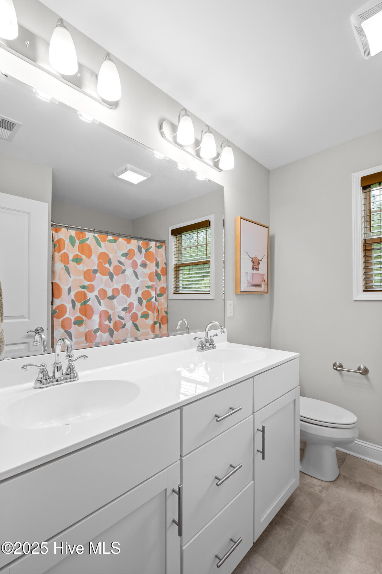 2028 Blue Bonnet Circle
